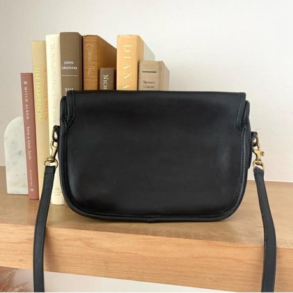Vintage Coach Ritchie Black Leather Saddle Messenger Crossbody 9937 Bag Purse - Picture 8 of 8